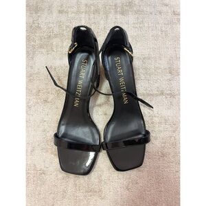 NWOT Stuart Weitzman Simplecurve 50 Sandal